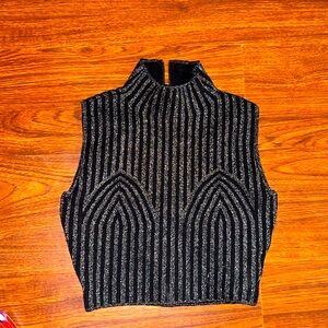 Cropped top sparkles 🥰💖